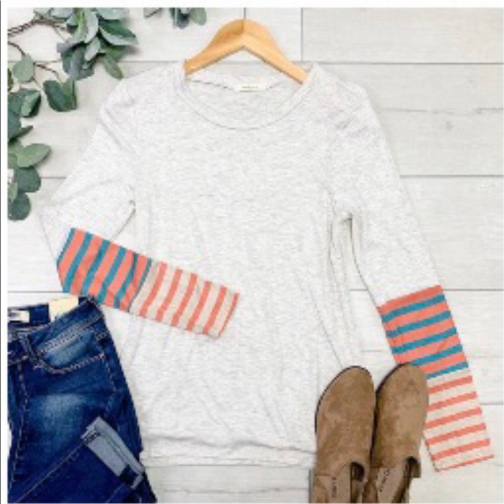 Striped Contrast Long Sleeve Heathered Gray Top